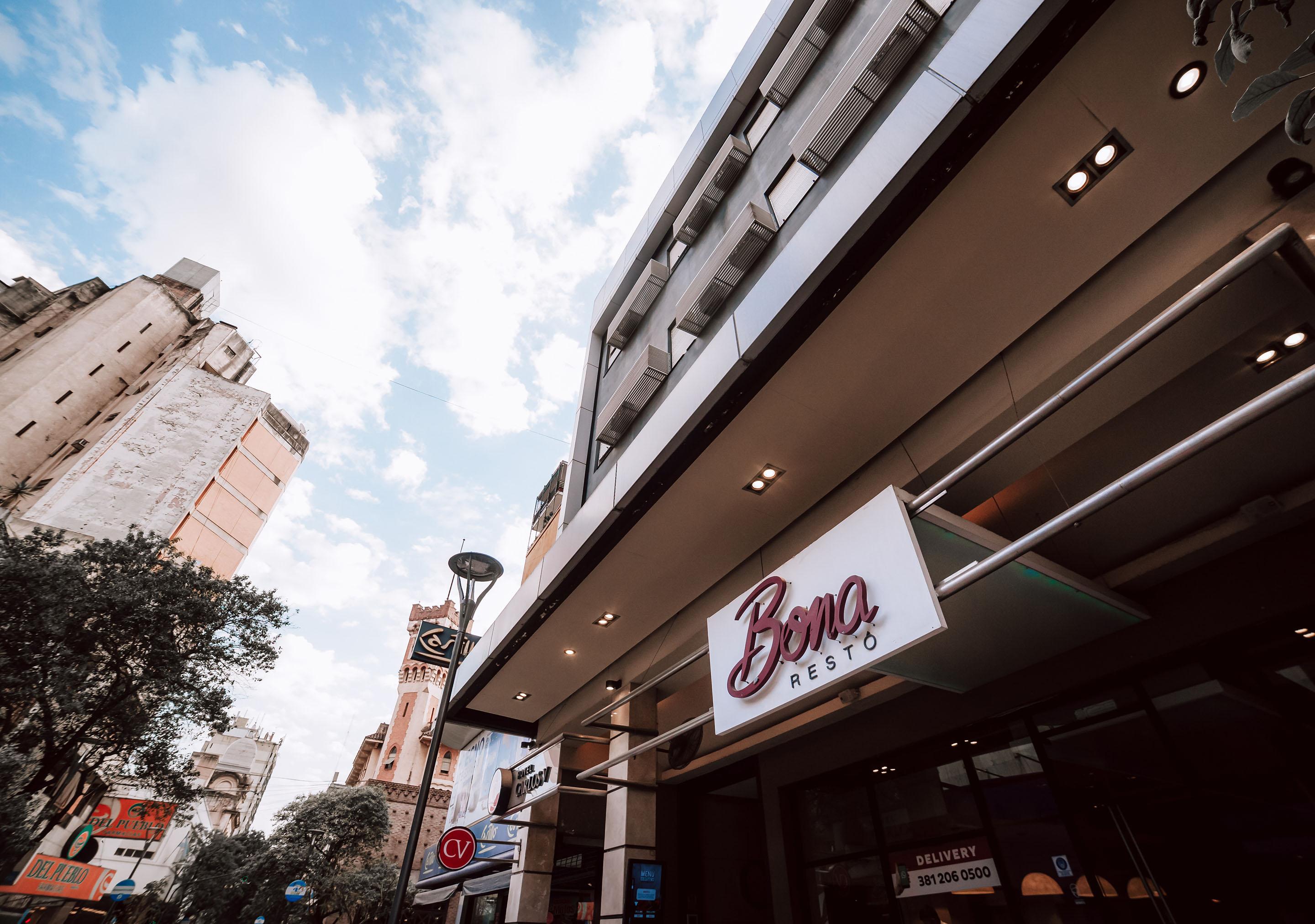 Hotel Carlos V San Miguel de Tucumán Exterior photo